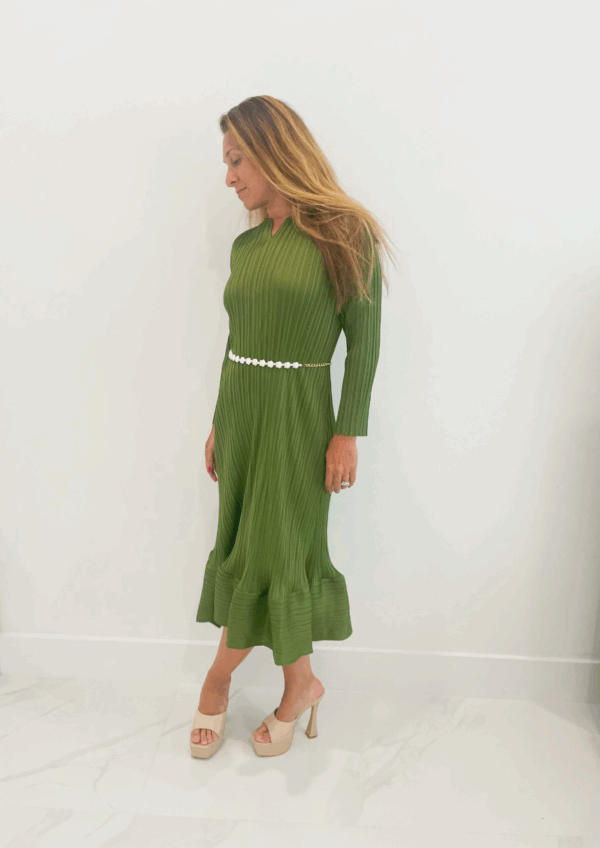 Elegant Accordion Ruffled Bottom Midi Dress
